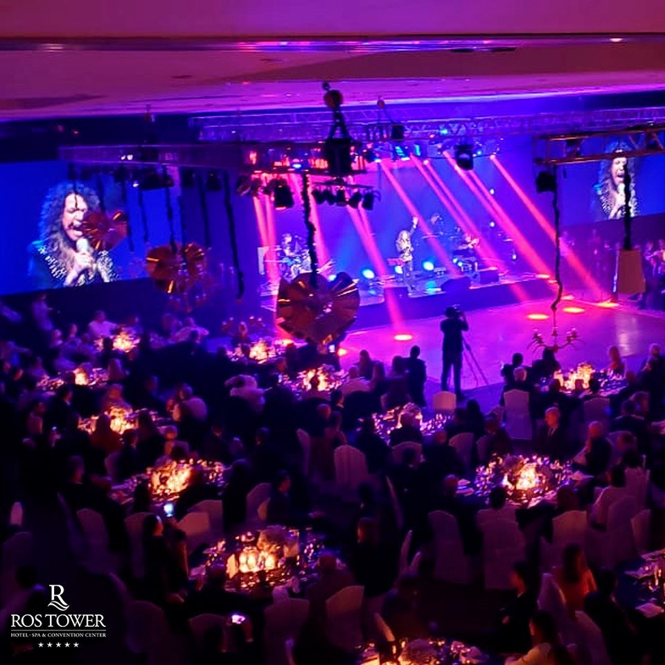 Que tu evento sea 5 estrellas ⭐⭐⭐⭐⭐

El estilo que te mereces, para un día inolvidable! 💼🥂
.
.
Cumpleaños | Bautismos | Bodas | Ceremonias | Baby Shower |Eventos Corporativos .
.
Promociones
💻bit.ly/2DgehBa
.
Teléfono 📞(0341) 529 9000