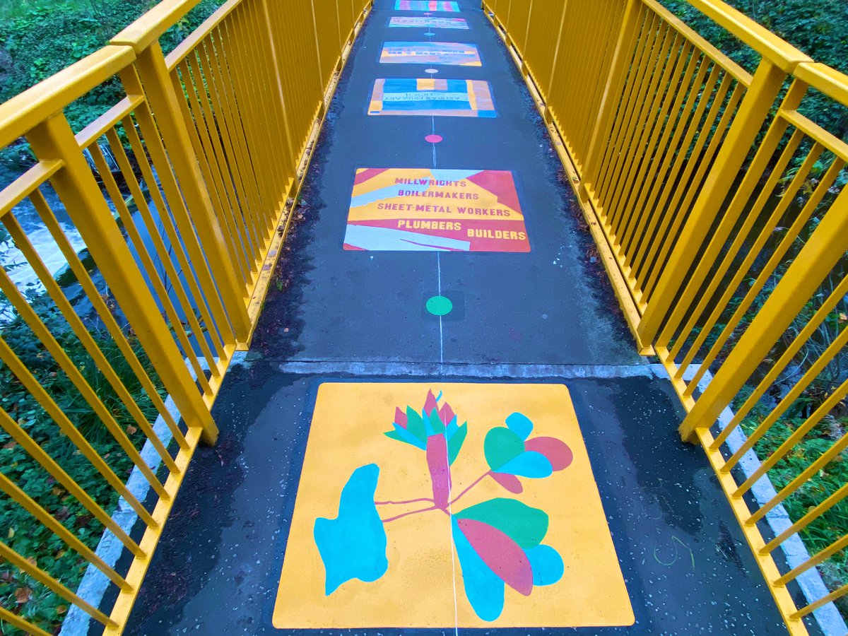 3 / Some 10 months later after some TALENTED design wizardry from @davebixter &amp; <a href="/differentLPL/">Different Studio</a> (&amp; thanks 2 <a href="/claremharris/">Clare Harris</a> going above-and-beyond the call of duty #forevergrateful 🙏) we begin our install RIGHT before the Winter frosts descended rendering installation impossible 🥶!