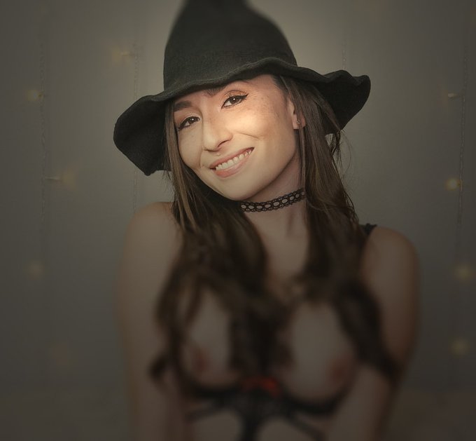 Halloween treats coming soon 🍬  https://t.co/Dxsjp5JaA4  👆👆👆👆👆 https://t.co/nrATbOvg55<a href="/tag/mvsales"class="tags"><span>#mvsales</span></a>