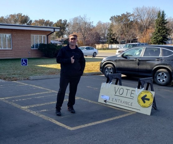 RayAldinger's tweet image. What a privilege to have a vote; your  say on who will represent you and your community. #InItForYou. #voterayaldingerndp
#govote #cdnpoli