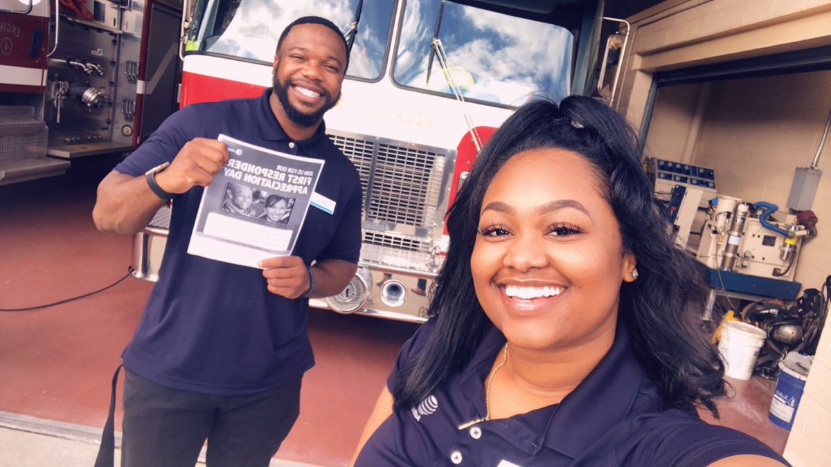 Team went and visited Rockingham Fire Department to invite them to first responder appreciation this weekend <a href="/LoganEaves2/">Logan Eaves</a> <a href="/elthonmunoz/">Elthon Munoz</a> <a href="/JakeAraghi/">Jake Araghi</a> @ATTPortablesEVD