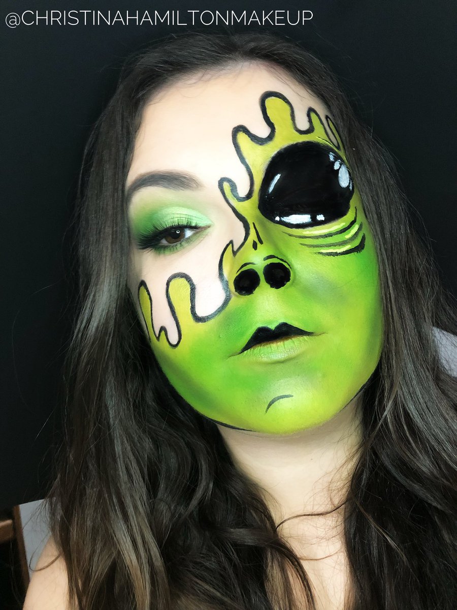 christinablogss's tweet photo. @milkmakeup #MilkMakeupMonsters https://t.co/Sn7UisOlpZ