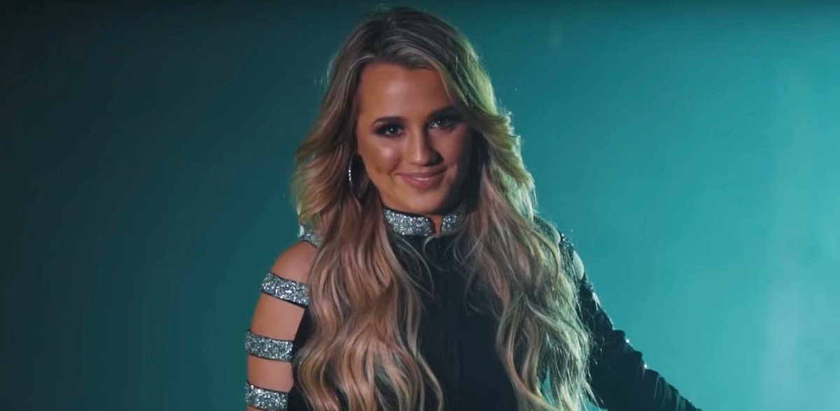 Froggy1003's tweet photo. @GabbyBarrett_ "I Hope" #NowPlaying #NewMusic #FrogPod #GabbyBarrett #Froggy1003 https://t.co/RkVNHvIQel