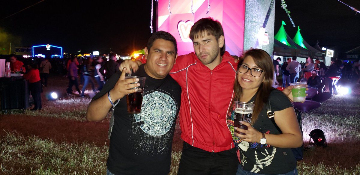 _f3d3x's tweet photo. @belakoband @TecateCRDNDA @tecateliveout Excelente banda. #TecateCoordenada https://t.co/z9Cop9R1Ey