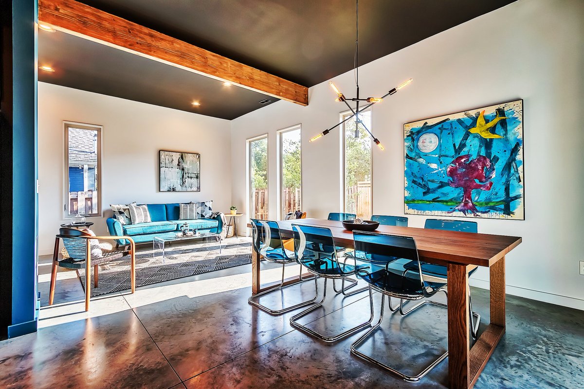 dialectdesign's tweet image. Can't design a new house yet? You can have a little bit of Dialect Design right where you are. 
We do interiors too. 
Call us to set up a consult. 

#dialectdesign #dialectinteriors #modernhome #moderndesign