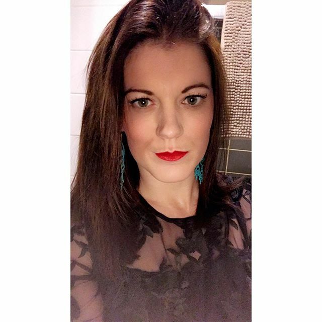 StraightlineF's tweet photo. #Winter💋💄 https://t.co/YDOYgQYDhG https://t.co/Io4Rcb5XYN