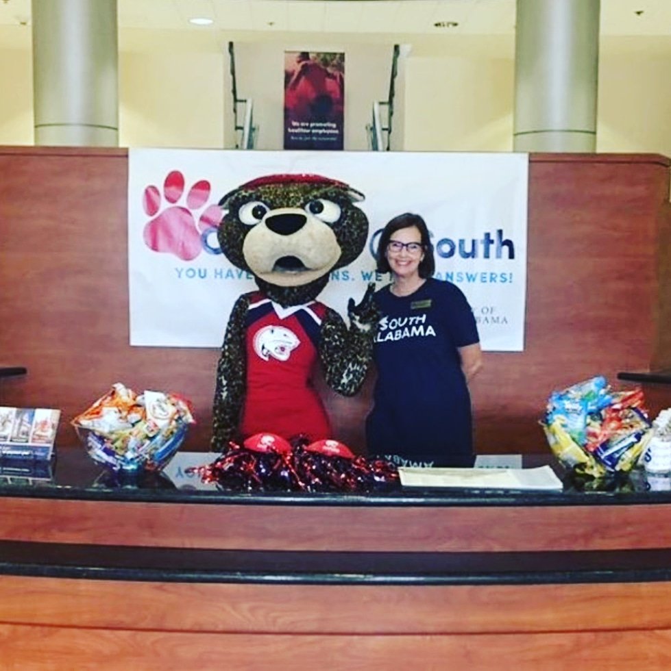 It's Homecoming Week &amp; we have a One Stop Pop Up happening Oct. 22nd-25th in the Mesiler Hall Lobby!
Come on by for free snacks and chats! 

#financialaid #scholarahips #studentaccount #StudentFinancialServices #USAOneStop #QandA #SouthAlabama #FindYourSpot #JagNation