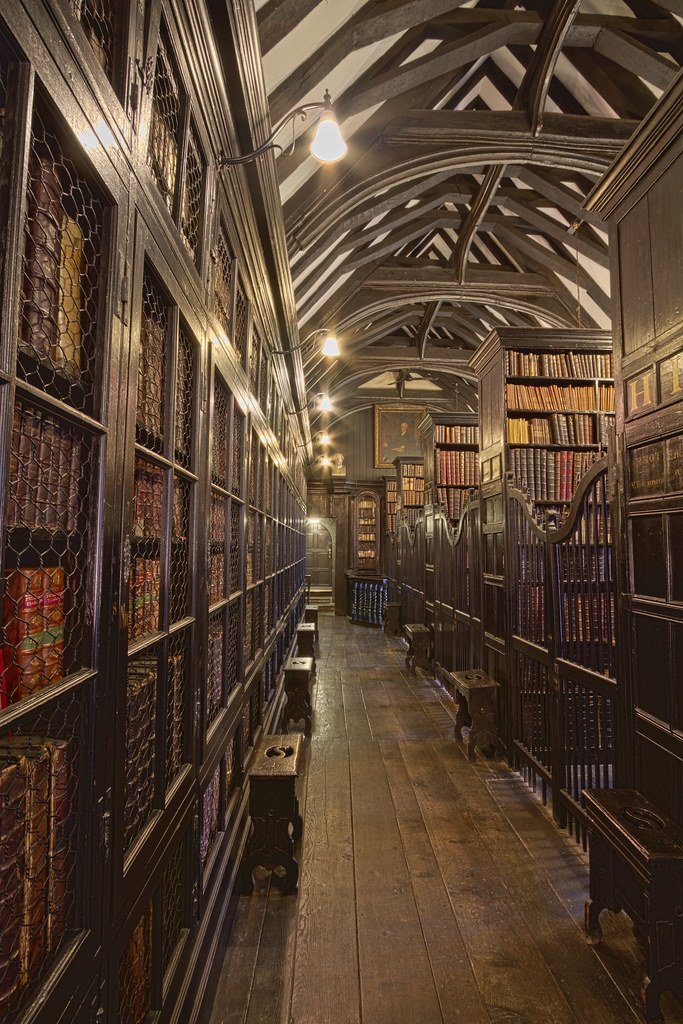 gorgeous_pix's tweet photo. "Chethams Library in Manchester, England. From u/mikie_b9 on /r/mostbeautiful #chethamslibrary #manchester #england #mostbeautiful" https://t.co/QTylPz2kvV