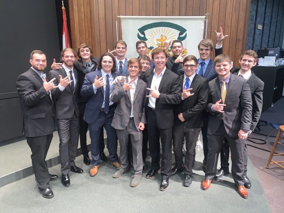 On Friday, we initiated 13 new members in our brotherhood. A good group of guys that will be the future of our chapter. 🤟🏼 #Chopsontop