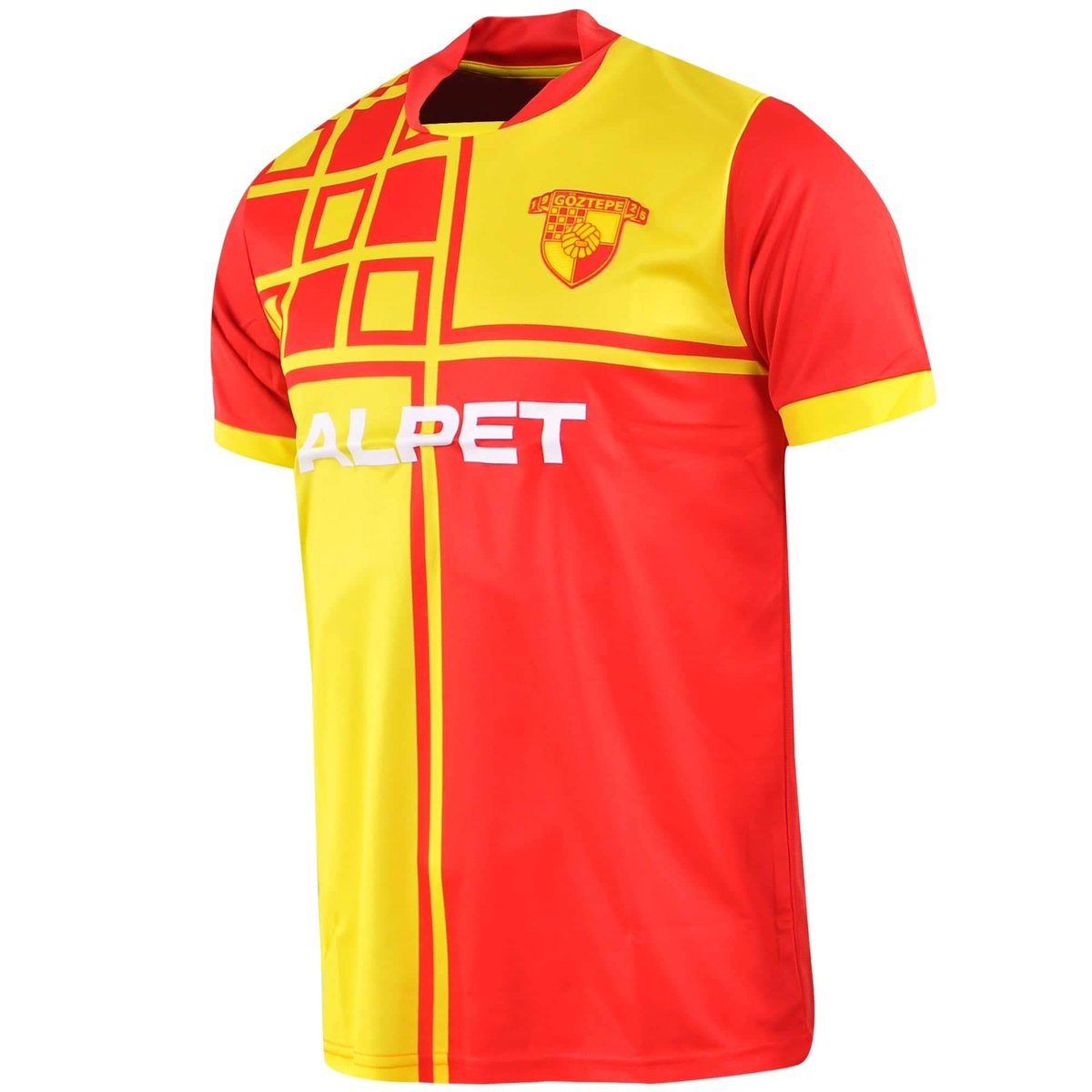 Bu formayı gördüğünde aklına ilk gelen futbolcu kim? #Göztepe