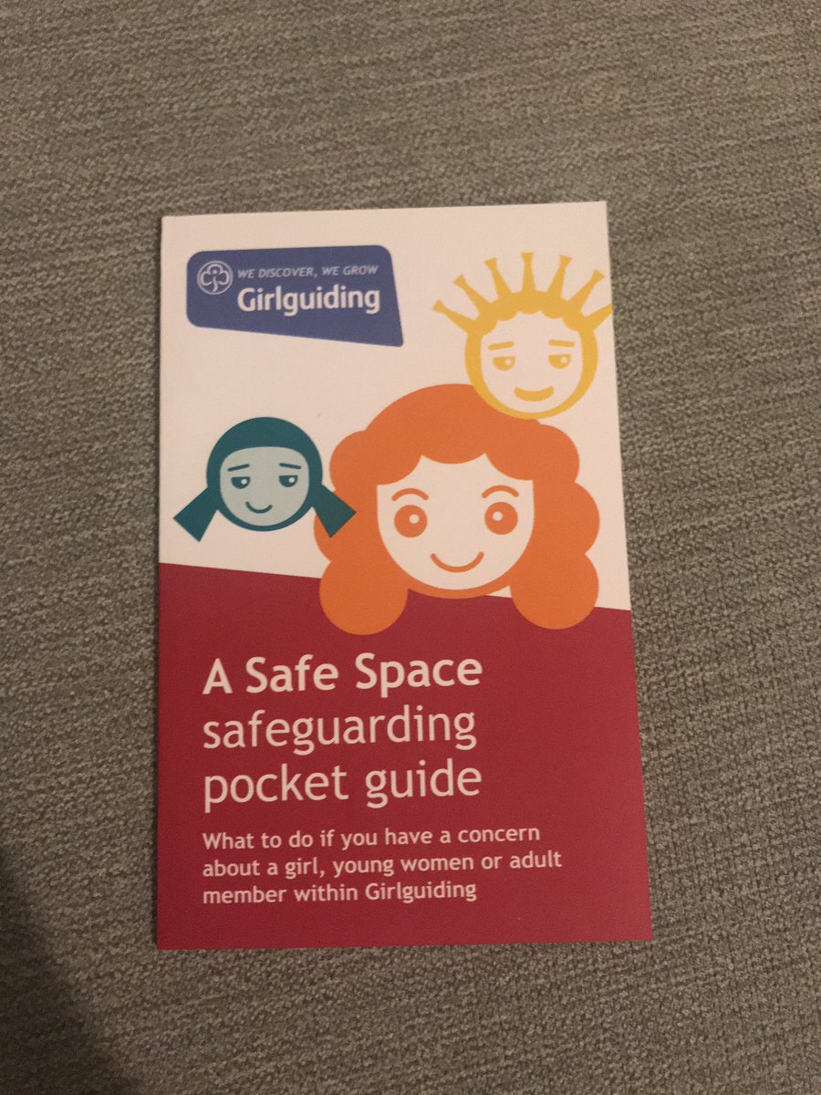 Tonight Hooty Owl and Screechy Owl attended a #safespace training at Caeglas - very interesting and engaging session 👏🏼😊 Although we were gutted to miss Supergirl’s surprise visit and the girls’ #festivalfun activity! 🎪🎶