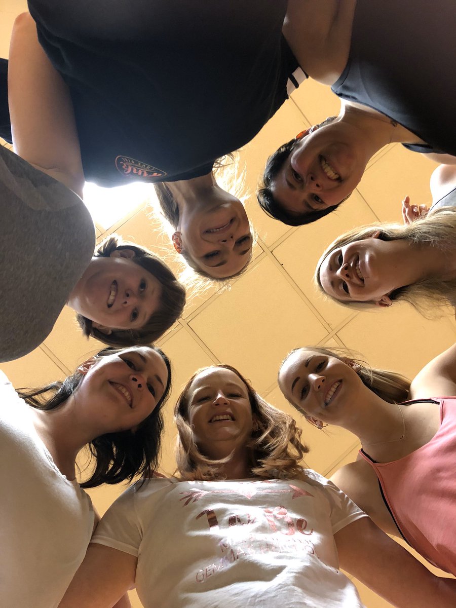 #spicegirls theme #dance #henparty today in #manchester for #gingerspice #bridetobe Gemma! 
Everyone had brilliant fun <a href="/CheerleadingCo/">Cheerleading Company</a> #hendo #spiceupyourlife #manchestercitycentre #dance #danceparty <a href="/SamanthaCheerCo/">Samantha</a>