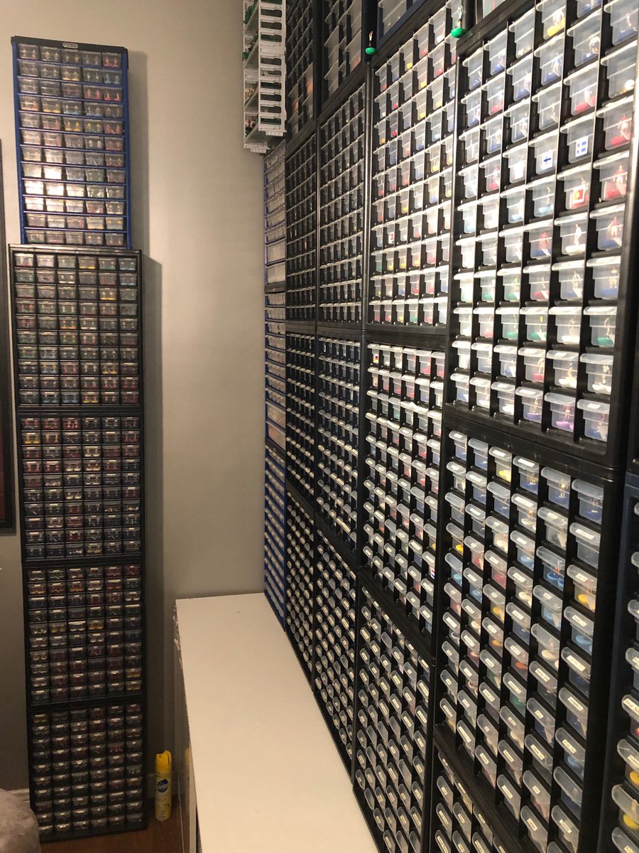 WestHamCanada's tweet photo. Finally updated all the Subbuteo Leagues.  😎 Over 1700+ teams and 75 custom players😳
#subbuteo ⁦@Subbuteo_NI⁩ ⁦@SubbuteoOnline⁩ ⁦@SubbuteoCollect⁩ ⁦@ivomirko⁩ ⁦@americasubbuteo⁩ https://t.co/8BpLNbHGfJ