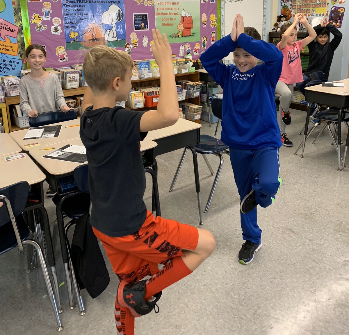 K8_Kirichenko's tweet photo. How do we stay focused, flexible, and ready to concentrate??? YOGA BREAK!!! #classroomyoga #fiveminutebreak #backinbusiness https://t.co/oC8agzEIOT