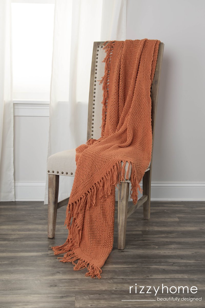 RizzyHome's tweet image. Ahhhhh......the sweet sight of orange throws! I can already smell pumpkin spice candles and snickerdoodles baking! #rizzyhome #rizzytextiles #hpm2019 #highpointmarket2019 #rizzydecor