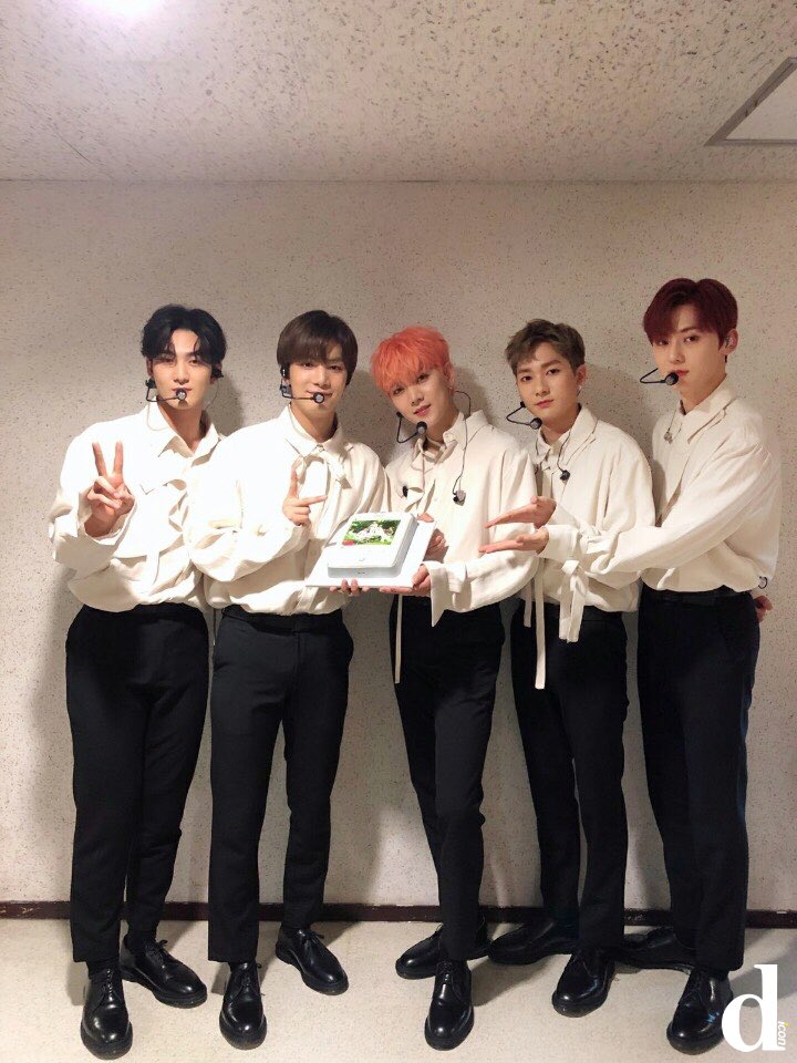 DICON_NU'EST tweet media