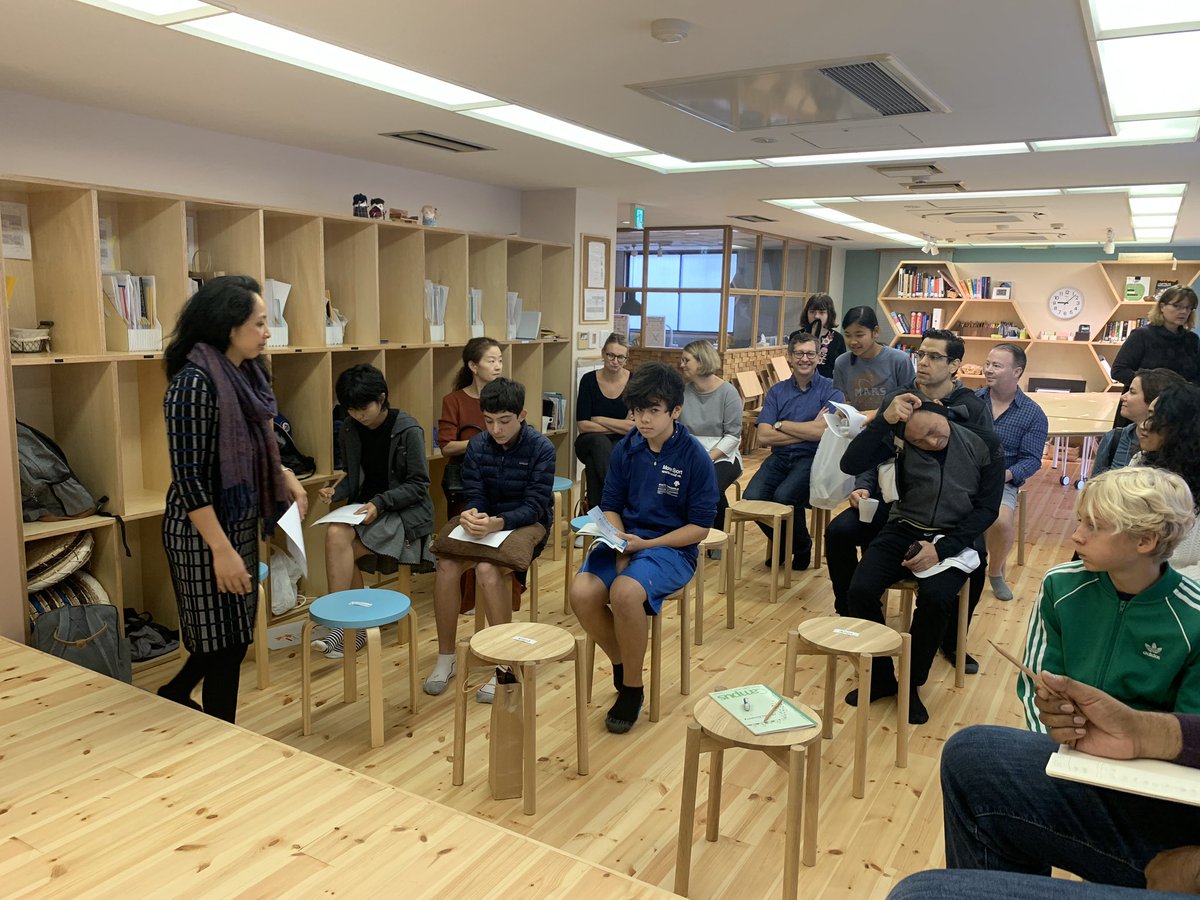 MSTokyoHead's tweet photo. Middle school students pitching their micro-economy ideas for starting a small business to 3 “sharks” (from the “Shark Tank” TV show). Maximum investment ¥10,000. 5 ideas received investment ranging from ¥1,500 to ¥6,500. #MSTpracticallife #MSTEducationReimagined #MSTinspire https://t.co/GWnNRi7Wws