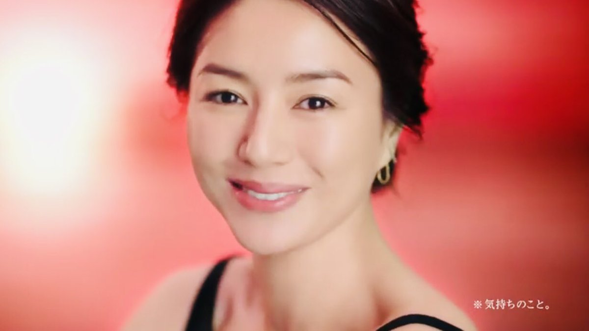 化粧品とかのcmの宣伝文句に 気持ちのこと 蒸気は目に見えません とか注釈が多くなった 薬機法への対策らしくて大変 Togetter