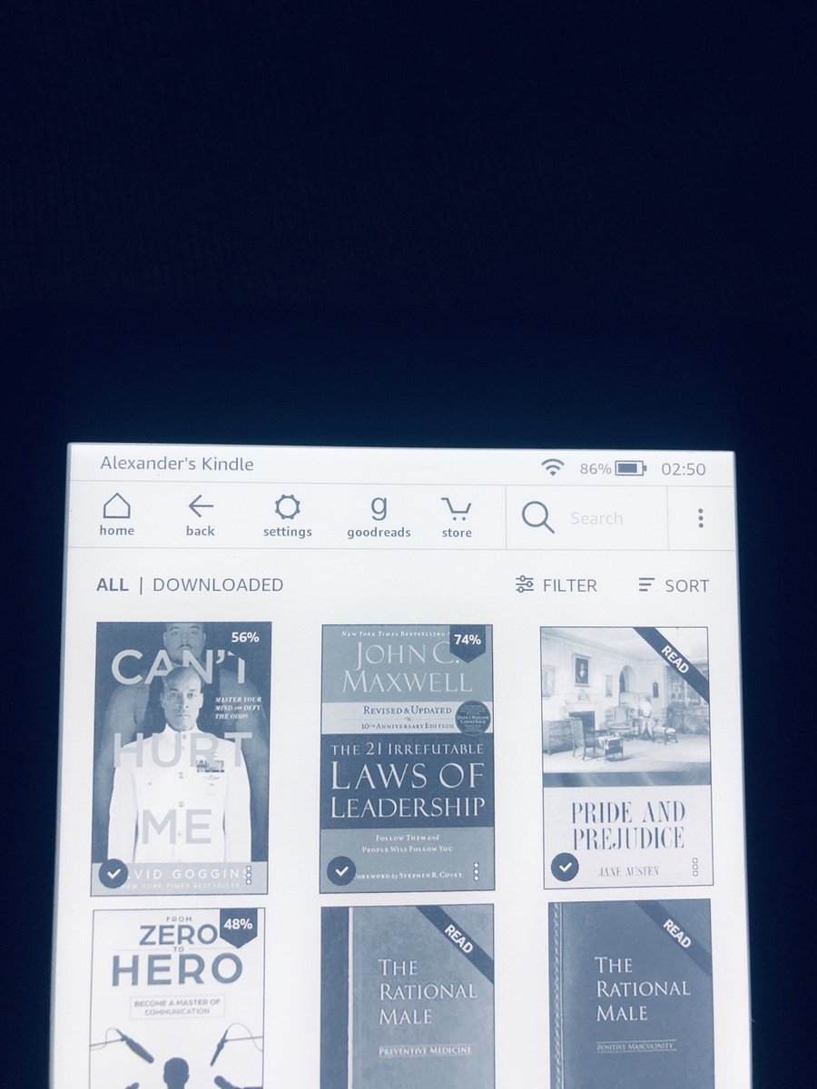 Geniuskojo's tweet image. I’ve read over 100 titles but ‘Can’t Hurt Me’ stands out. 📚 

Get it as a gift to yourself. Goggins defied all odds in life, in fact his story is captivating. 🤯

I am marveled the extent our bodies can go with the right attitude and mindset. You’ll read this book twice.