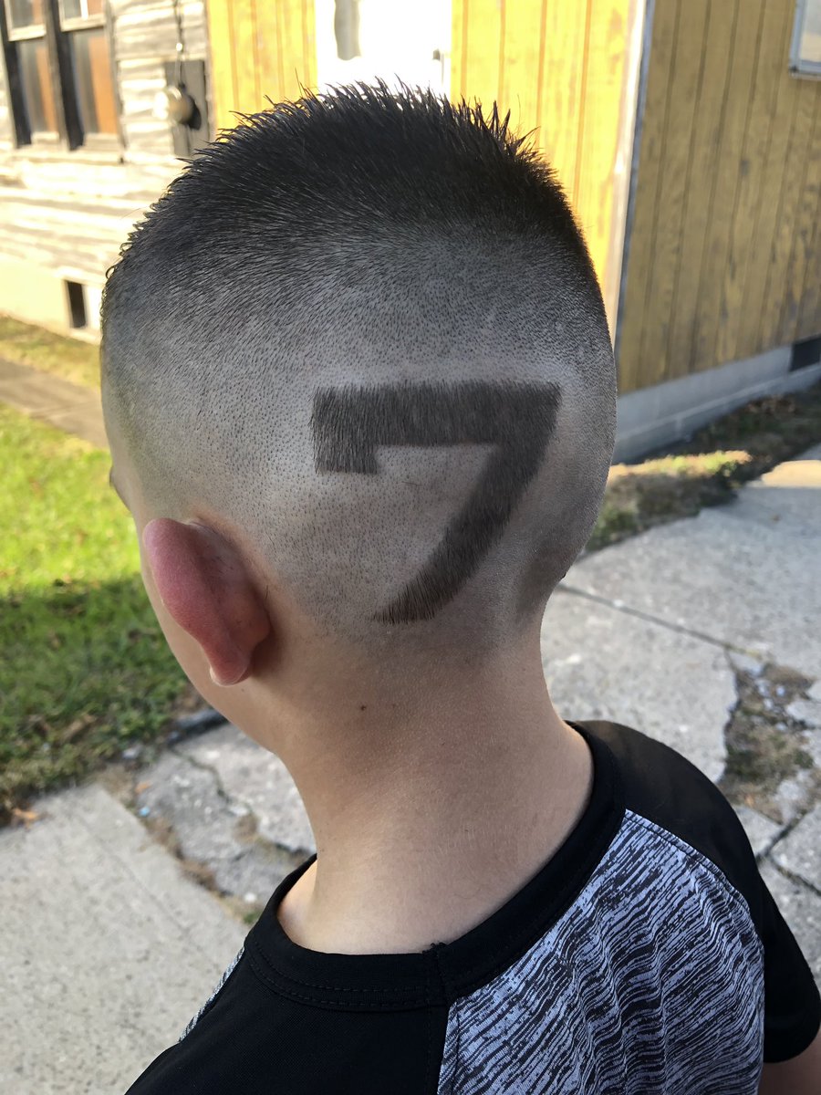 Pinto3's tweet photo. #7 is ready for his own version of the rivalry this sunday... #SlaterNation #BeatPa #MatthewStrong https://t.co/ICSucr8HtK