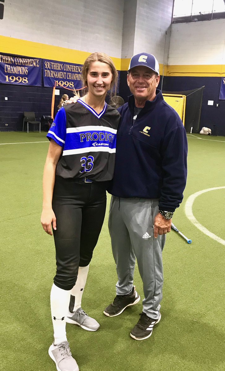 NeGirlsFPForum's tweet photo. 🥎🚨Commitment Alert 🚨 Congratulations to Prodigy Easton 16U Roth’s 2021 SS/Util, Abby Orr, who has committed to continuing her academic and athletic career at DI University of Tennessee-Chattanooga!!!!!! Go Mocks !
#Committed
#UTCSoftball
#ProdigyEastonPride
#JoinTheMovement https://t.co/qOHqJhxKFn