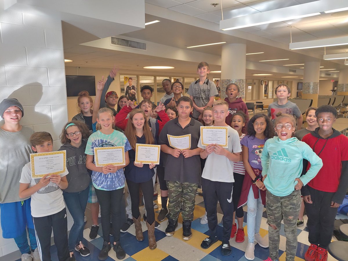 No Tiger wanted this #hpsdtigers middle school CC season to end! It wrapped up with pizza, Gatorade and Winfield Awards! Great season by Cheyenne-Tiger Spirit 110% Effort-Jordan Most Valuable-Chris Most Improved-Ideah Bo Knows! Let's Roll 2 Sport-Brooklyn and all the other Tigers