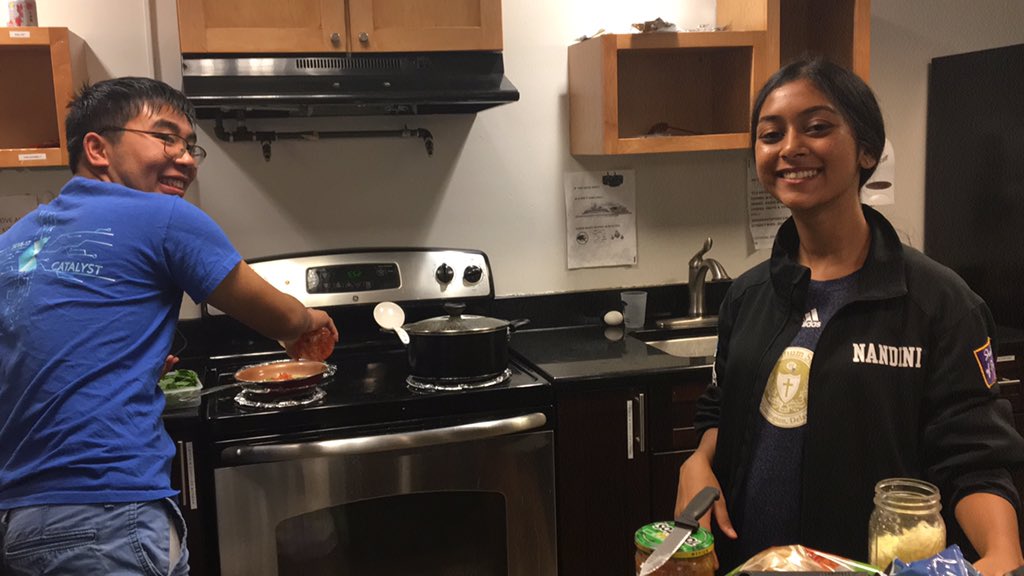 sot4caseedu1's tweet photo. Cook with the class @nxs580 @BryanGuo2 https://t.co/TPfuuXU0qe