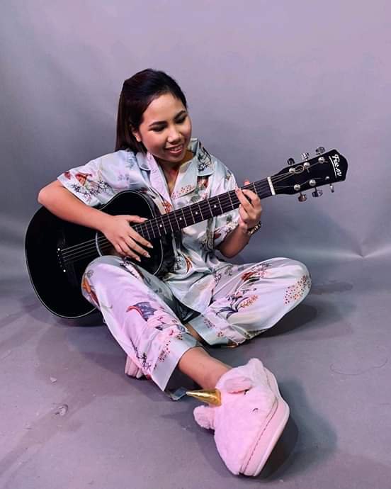 shyl_star's tweet photo. Happy birthday @itsmeangelieofc enjoy your day. 

BESHLIE DAY 

#HappySweet16LIE https://t.co/1qYJr71Dqc