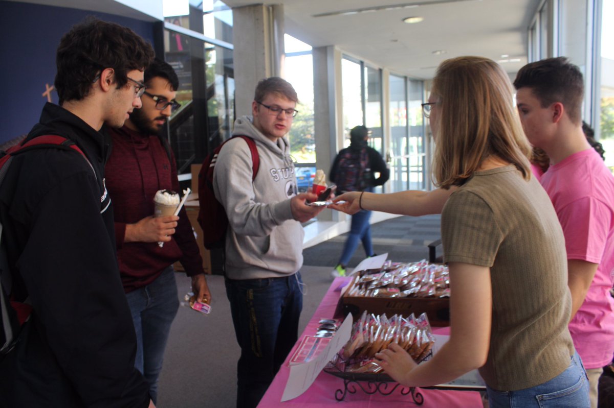 Day 1 of Cookies for a Cure was a success!! Can’t wait to sell more tomorrow from 7:30am-9:45am outside the library!🎗💗🍪

Huge thanks to our sponsor Chartwells!
