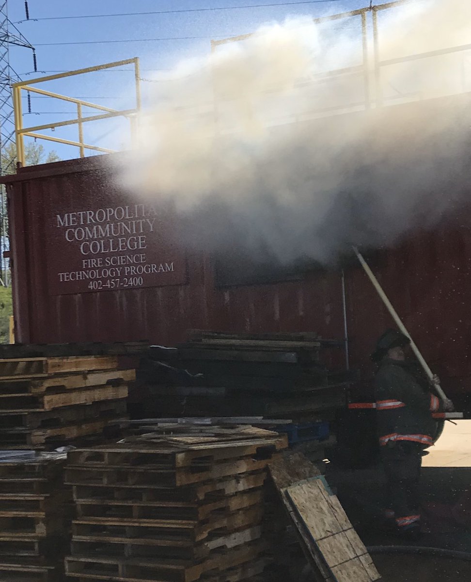 mccfire1's tweet image. Fall quarter students extinguished basement fires and interior compartment fires today. Last practical fire Saturday and State Fire Marshal testing Sunday! @mccnebnews #busyweekend #futurefirefighters #realworldtraining #mccneb