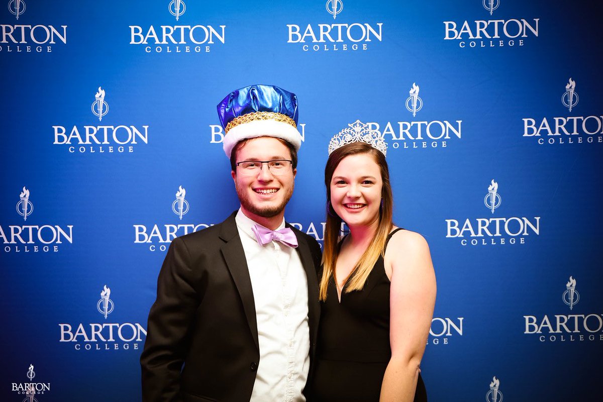 ☆★ℍ𝕠𝕞𝕖𝕔𝕠𝕞𝕚𝕟𝕘★☆
Homecoming King and Queen AND Homecoming Champions with Sigma Phi Epsilon 👑 Congratulations to George Venturella and our very own sister Katelyn Beasley! What a way to close off Homecoming week!!  #bartonhoco2019