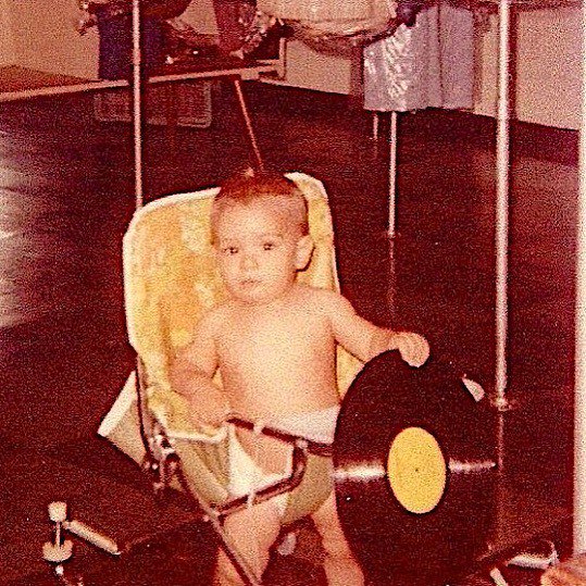 djrickgarcia's tweet photo. My first DJ gig. 
You gotta startem young...
•
•
•
Happy Birthday 🎂🎁🎊🎉🎈 to my 🥳 https://t.co/za3HTpWSH1 https://t.co/uR70oeKRPd