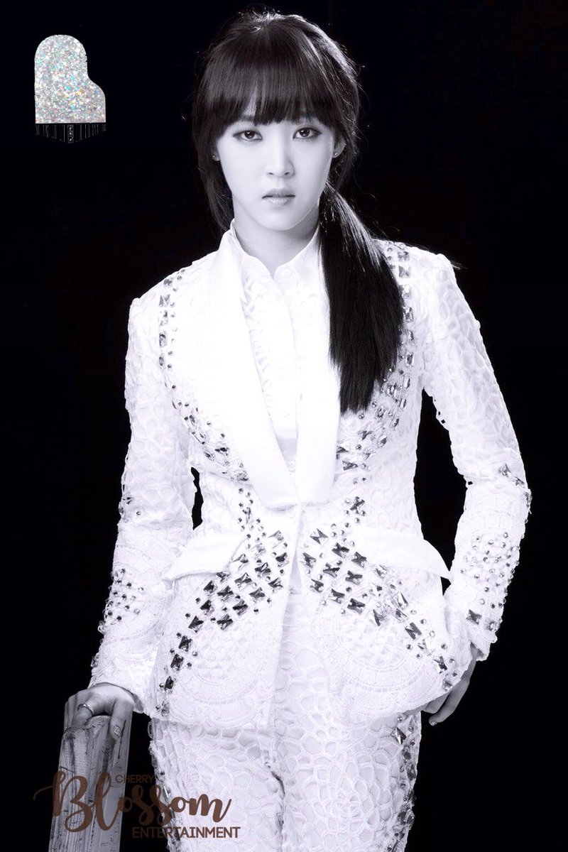 SunriseOffi's tweet image. ღ;     
                 𝐀𝐫𝐞 𝐲𝐨𝐮 𝐫𝐞𝐚𝐝𝐲 𝐟𝐨𝐫 𝐩𝐞𝐫𝐟𝐞𝐜𝐭𝐢𝐨𝐧?

                              『𝟐𝟓-𝟏𝟎-𝟐𝟎𝟏𝟗』

            𝐓 𝐞 𝐚 𝐬 𝐞 𝐫   𝐩 𝐡 𝐨 𝐭 𝐨: @m0onbyulyi