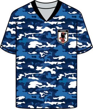 戦争を連想させる 着たらカッコいいのでは サッカー日本代表の 迷彩風 新ユニフォームに賛否分かれる 1 2 ねとらぼ調査隊