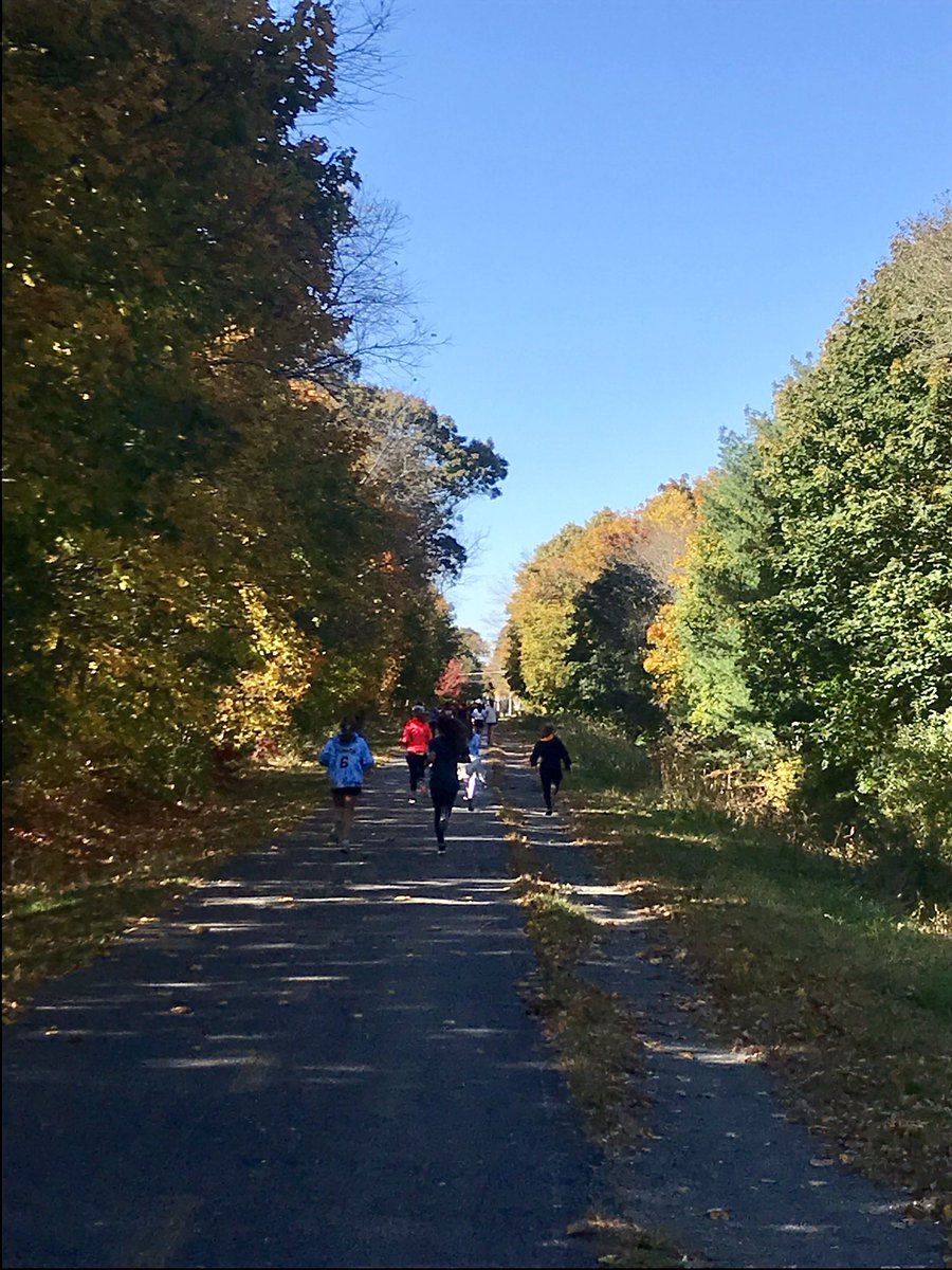 Ms. Roberts tweet media