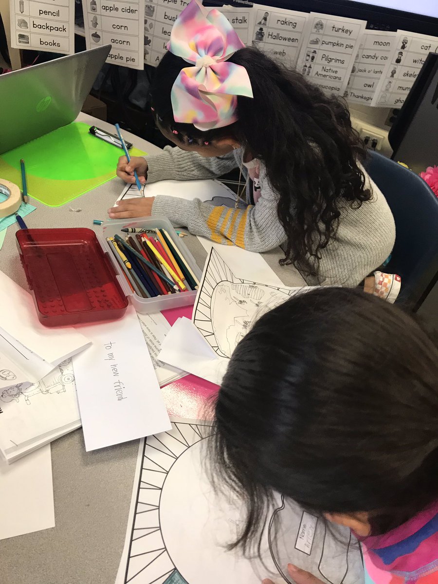 twestmor's tweet photo. Students are excited about writing to their penpals! Look for your letters soon! @amyanntalley @wsfcsELs @WalkertownElem2 @JeffersonElemWS https://t.co/ESfpeOsNPZ