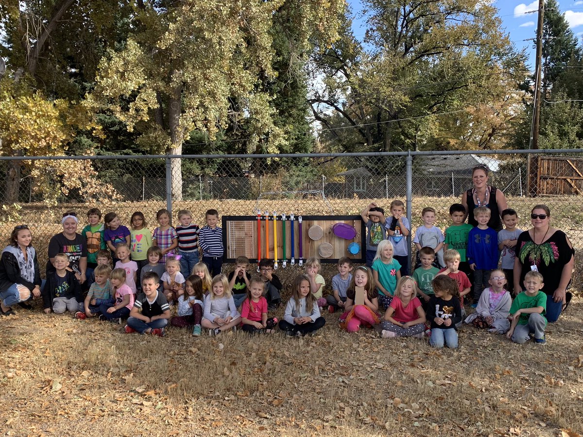 teamGGES's tweet image. Kindergarten celebration of learning. Reading and writing about toys and ways to share and use our imaginations. Students contributed to a better world by building and donating a sound wall to the GG community. @ELeducation @JeffcoSchoolsCo