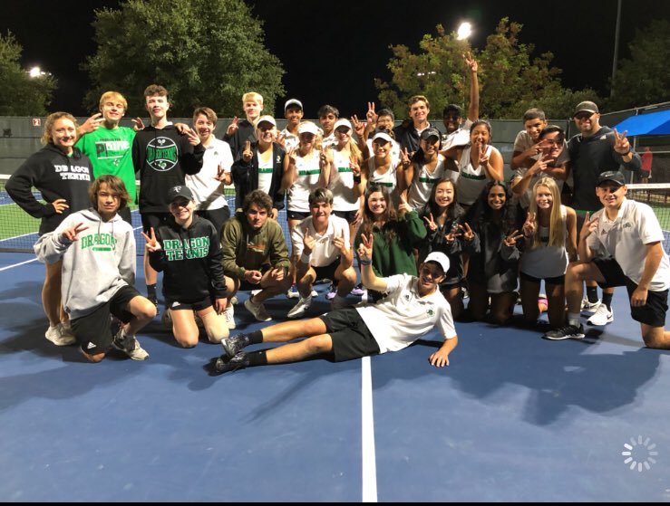 SLCTennis's tweet image. Dragons advance w the HUGE WIN over Coppell 10-8!  UP NEXT: Carroll will travel to Abilene for the regional tournament this Thursday/Friday .  #2togo