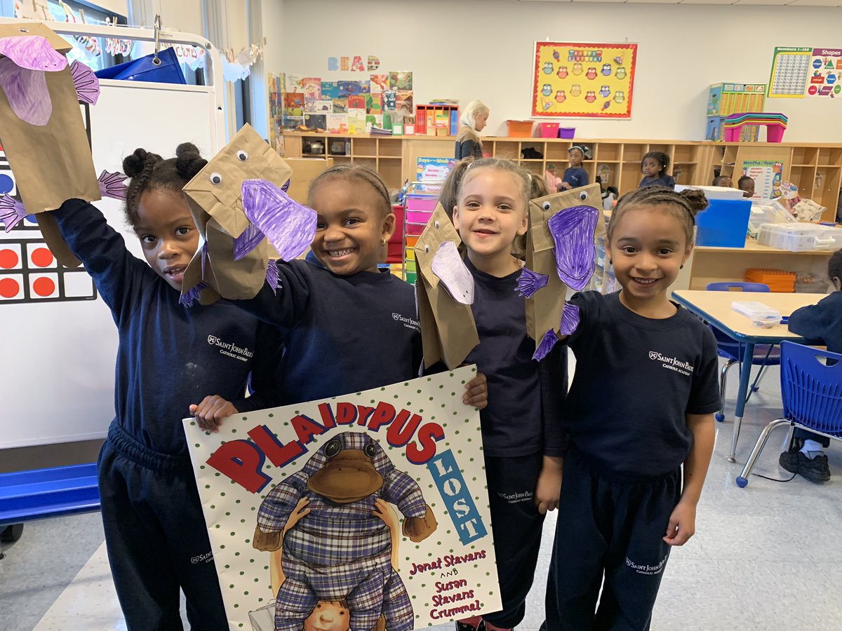 AMilotx12's tweet photo. We made our own pladypus puppets to go along with this week’s Reading Street story! @SJP2CALowerMill https://t.co/6m4QCmsv2I