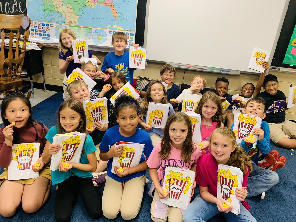 ldorman_CFISD's tweet photo. Eat a little, learn a lot......a fun way to review adjectives!🍿🍿 #LPNoLimits #LimitlessPossibilities #BrandonBears #WeRiseAimHigh https://t.co/spygeRoCv2