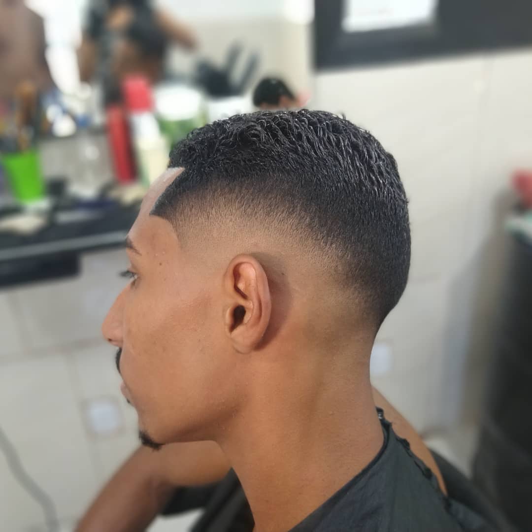 Deeagah's tweet photo. Corte + pigmentação 📏✂️💈 https://t.co/3TvPqXmP5M