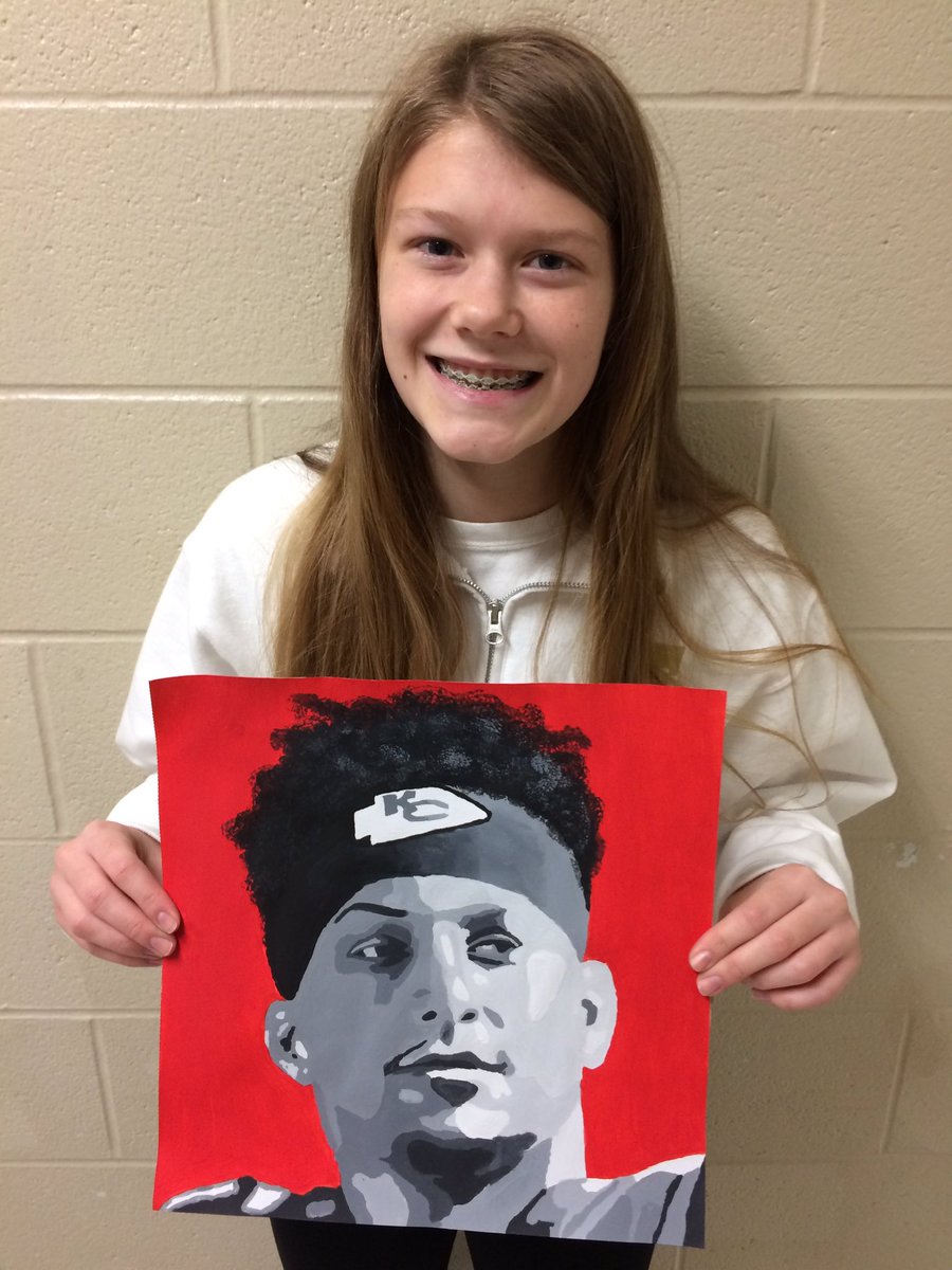 SherieRenne's tweet image. Hey @PatrickMahomes my art student Excelsior Springs School District worked on this for weeks, give her a shout out! 💖