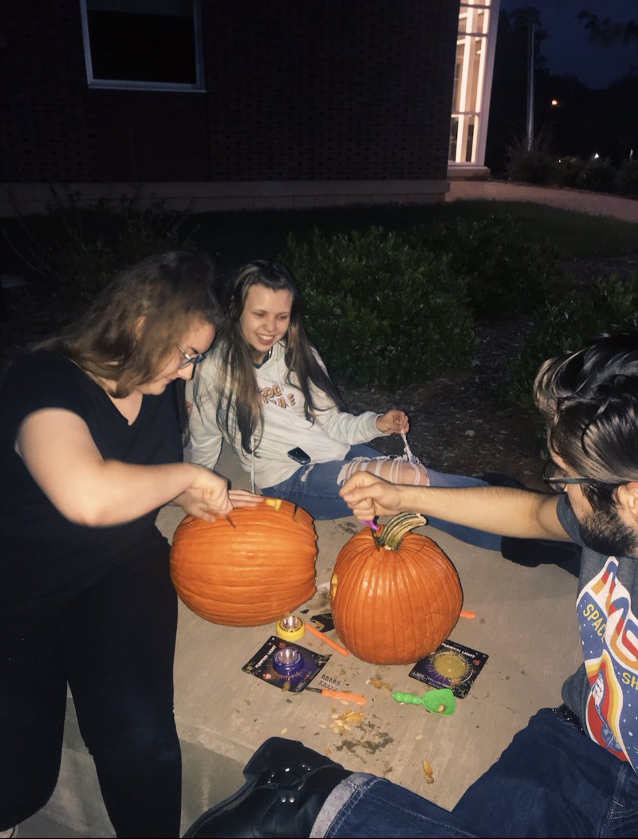 Alex_LRU's tweet image. Earlier today, students had the opportunity to learn more about the anatomy of a pumpkin. Then later, carve their very own science themed pumpkins along with some yummy s’mores.
