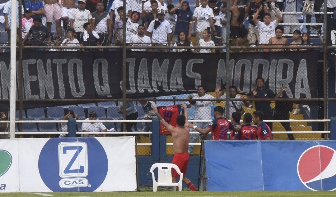 Alex_935_'s tweet photo. '' MOMENTO QUE JAMAS MORIRA " https://t.co/HVxMJFZlun
