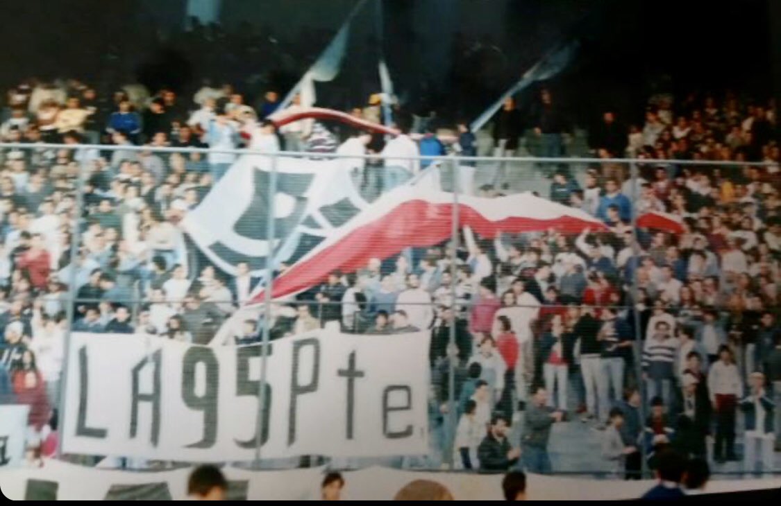 HernandoRC's tweet photo. #Racing #La95 #RacingyVino #LaBarraDel95 https://t.co/mvm9C8D77q