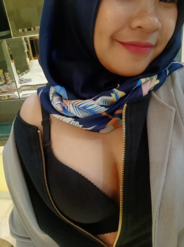 Laras Priaji on Twitter: "Bokep abg jilbab terbaru Link:http