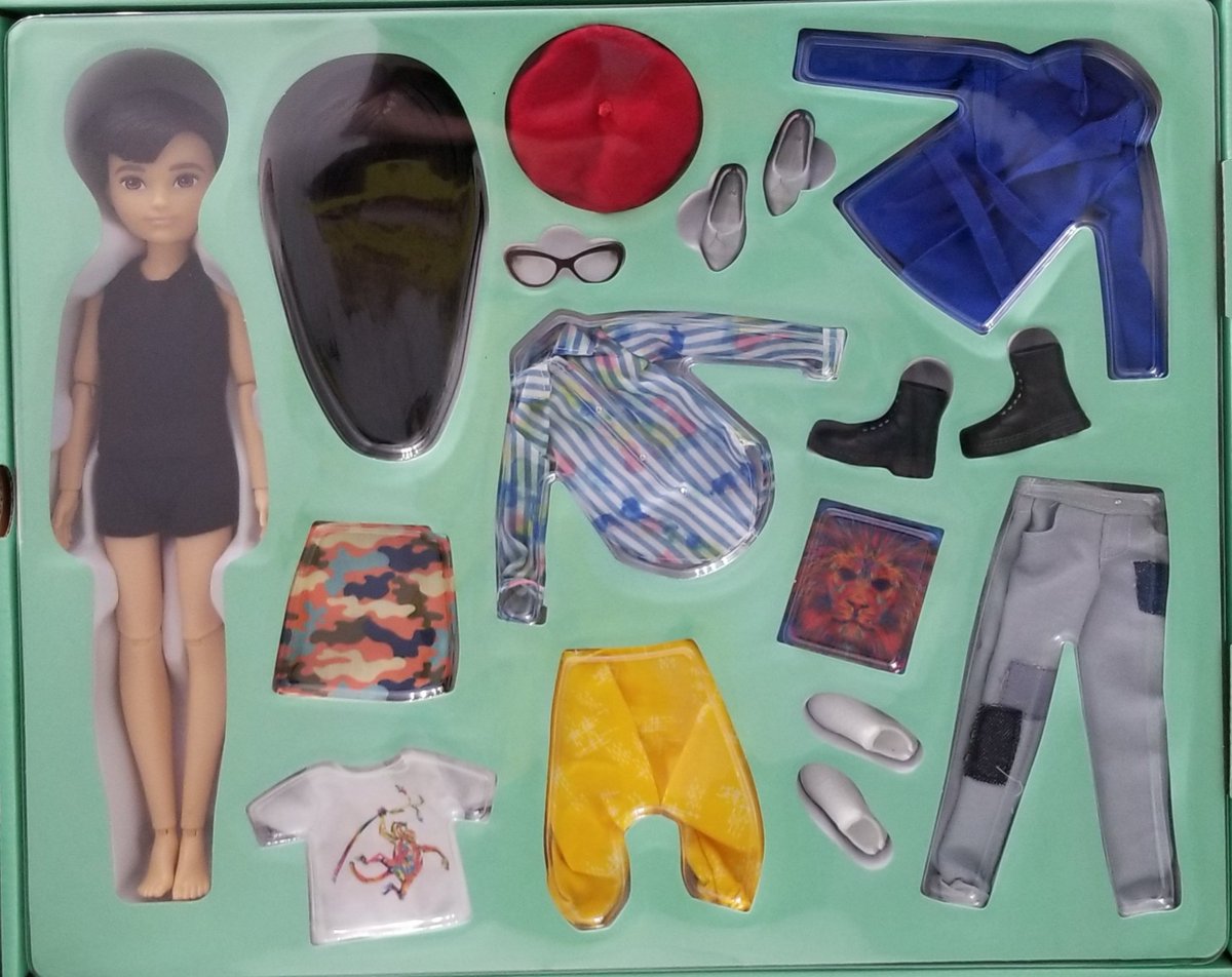 JoCoQSpace's tweet photo. We had a contest on Facebook and one winner is receiving this new @Mattel #gender #inclusive doll. Here's what the one with straight black hair looks like.  What do you think of the new dolls? #creatableworld https://t.co/B2wlJttXSO