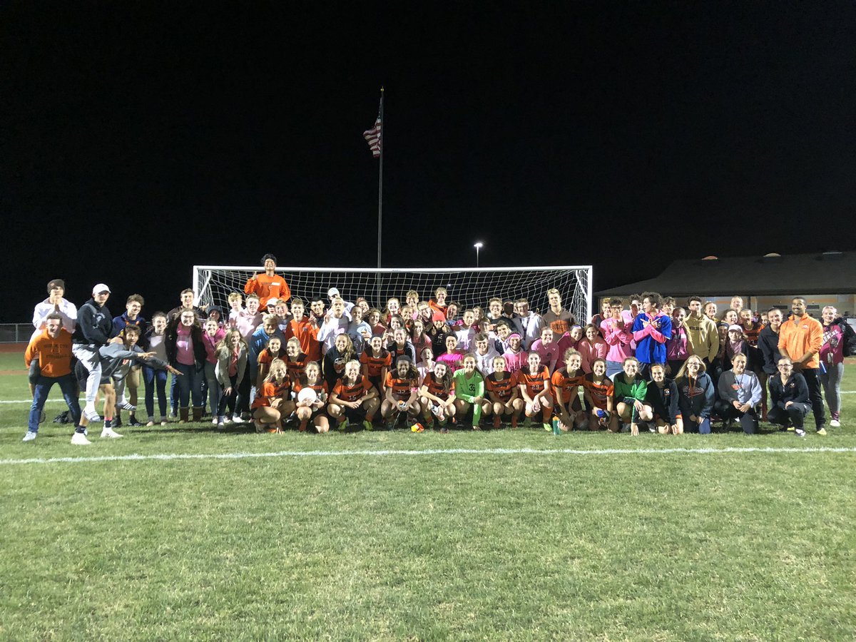 Congrats to the girls team on their victory against the Bay Village Rockets!!!! DONT FORGET!! TOMORROW THE BOYS will be facing Rocky River @7 @ Home. The theme is an orange out, come support!!!🧡 #bucknation