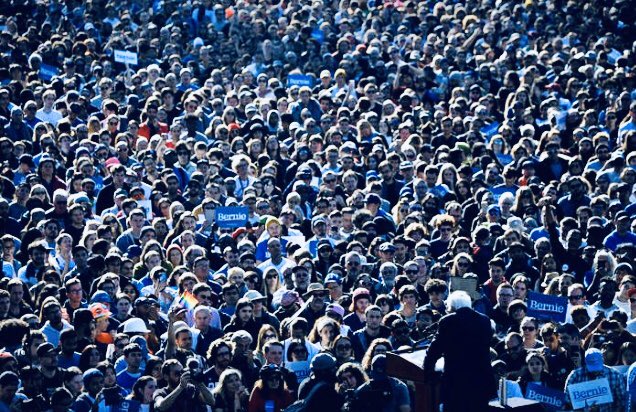 MMFlint's tweet image. AOC, me, Bernie, and tens of thousands of progressive foot soldiers willing to fight for a better world.