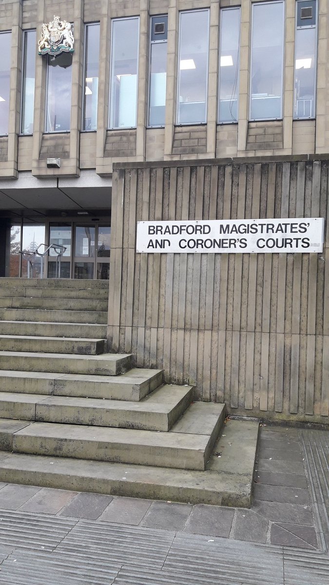 misterdaved's tweet photo. At #Bradford #Magistrates' #Court for a #warrant this morning for @Calderdale #EnvironmentalHealth #keepingpeoplesafe #CommunityProtectionTeam https://t.co/WpE1ITdYi0